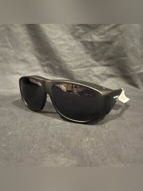 Solar Shield Square Lite Black Polarized Sunglasses